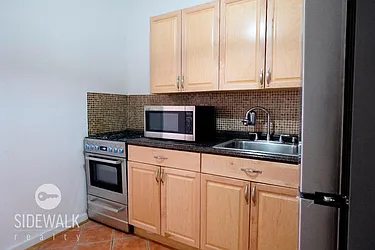 Rented by Sidewalk Realty LLC