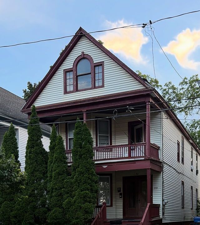 1st image of 30 Magnolia Ter Unit 1