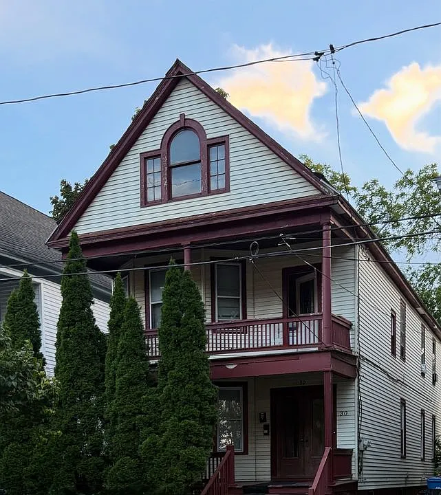 30 Magnolia Ter #1