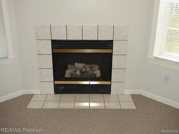 5th image of 2804 Barclay Way