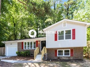 6033 Hillandale Dr, Atlanta, GA 30349