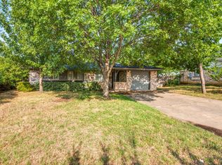 3317 Pleasant Run Rd, Irving, TX 75062