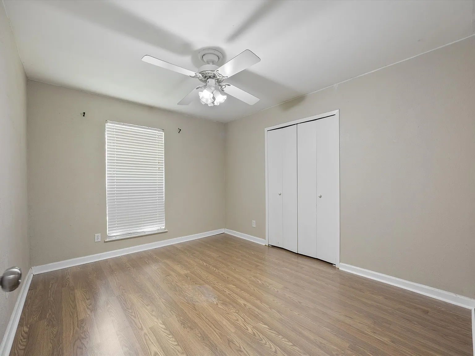 3 bed, 1636 sqft, $2,300 — Photo 2
