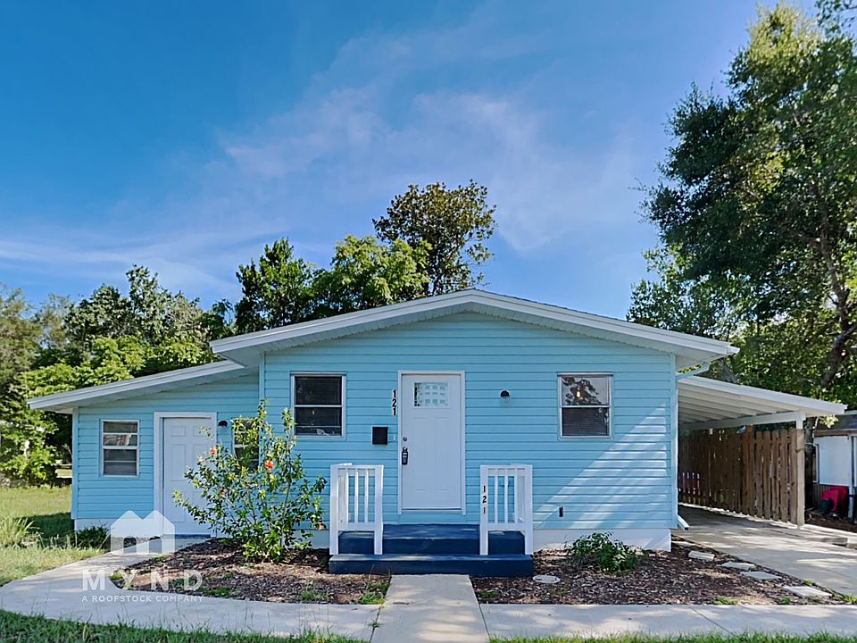 1st image of 121 Barbarosa St