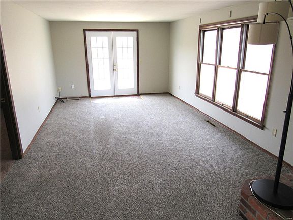 4th image of 2803 Canterbury Dr
