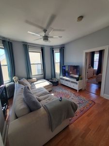 416 Seaver St APT 6, Dorchester, MA, 02121