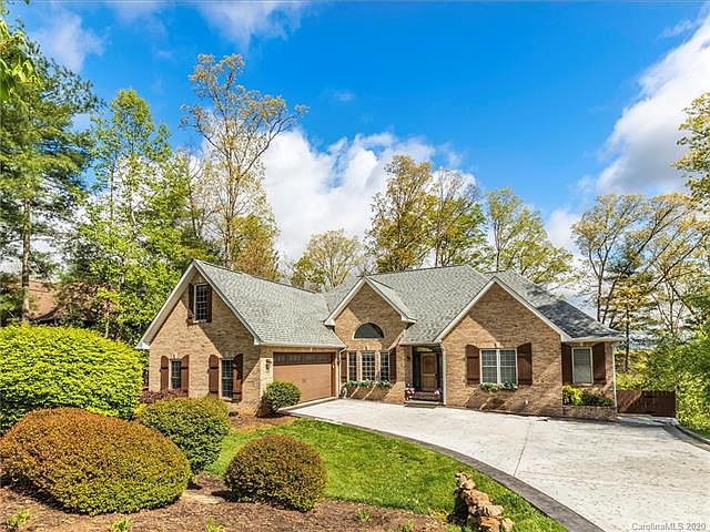 1st image of 77 Ashley Woods Dr
