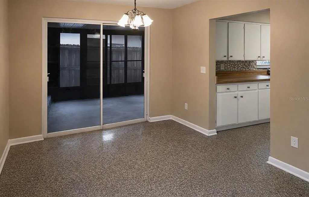 3 bed, 2.0 bath, 1227 sqft, $1,950 — Photo 4