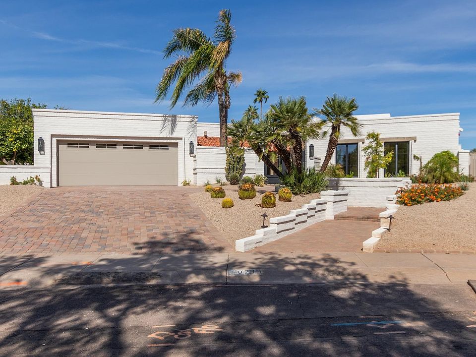 1st image of 8211 N Via De Lago