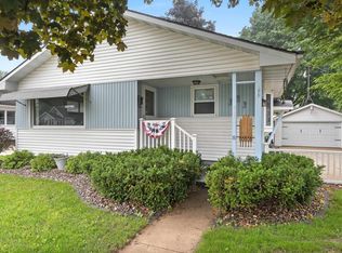 827 E 5th St, Shawano, WI 54166
