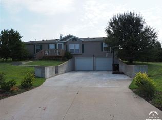 3912 SE Quincy St, Topeka, KS 66609