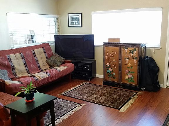 4th image of 18323 Lucas Ave