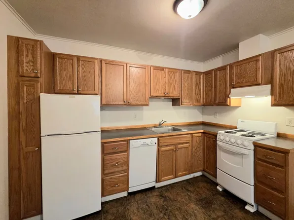 703 Pioneer St. Apts., 703 Pioneer Ave #4, Cashmere, WA 98815