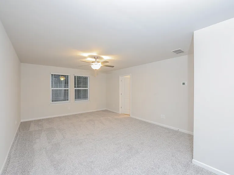6068 Hickory Creek Ct — Photo 14