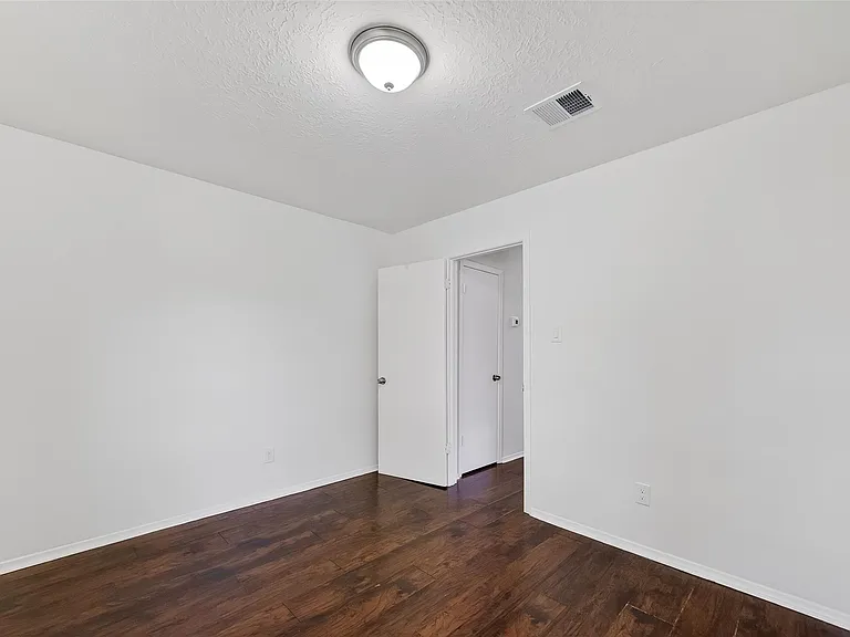 1122 Woodbridge Ave — Photo 34