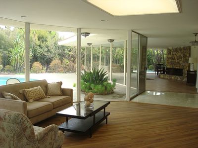 2050 Westridge Rd, Los Angeles, CA, 90049