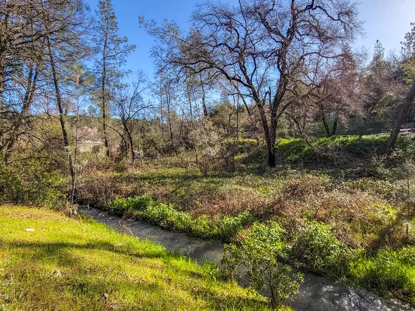 Bear Mountain Rd, Redding, CA 96003