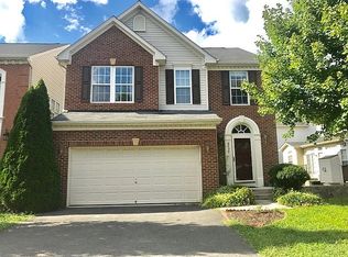 8730 Talbott Farm Dr, Alexandria, VA