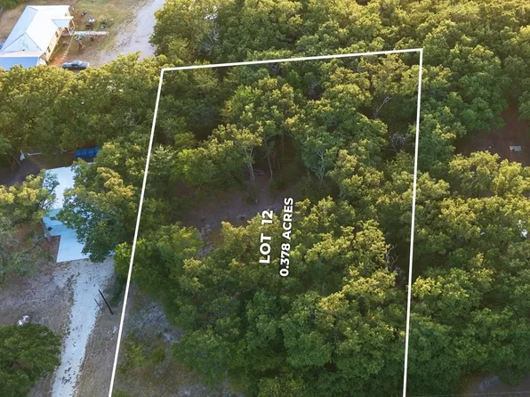 305 Sandy Lynn, West Tawakoni, TX 75474