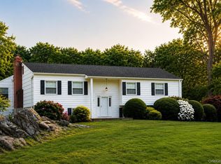 31 Burns Place, Briarcliff Manor, NY 10510