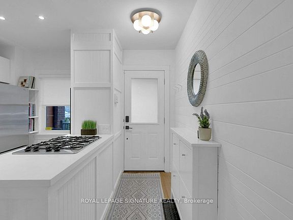 3rd image of 3 Martin Rd