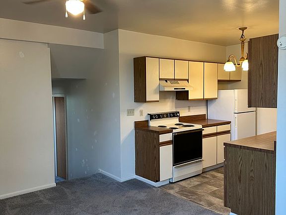 5th image of 153 E High St APT 303