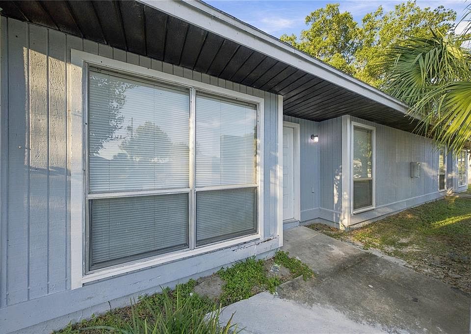 1st image of 5335 SE 28th Ln