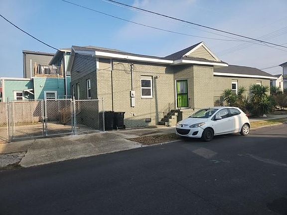 2nd image of 3533 S Liberty St