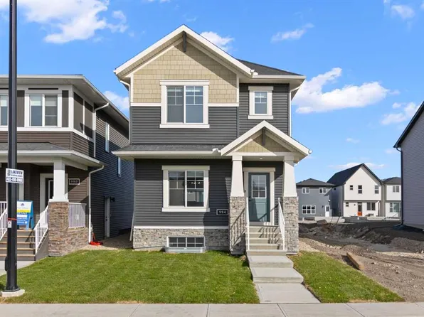 994 SW Chinook Winds Mdw SW, Airdrie, AB T4B 5R1