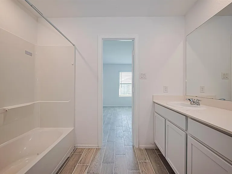 9603 Fulvetta Briar Ct — Photo 37