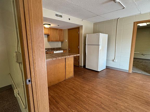 5th image of 200 Morgan Oak St APT 103