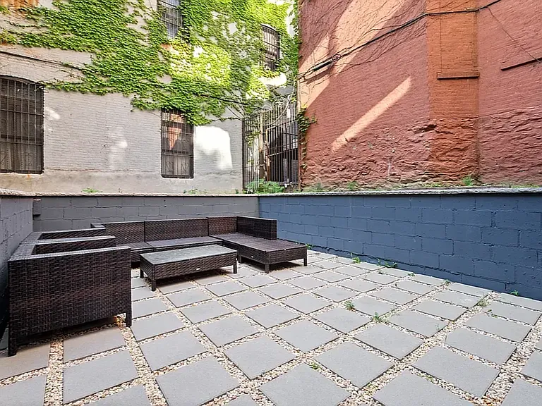 1950 Amsterdam Ave #2B — Photo 11