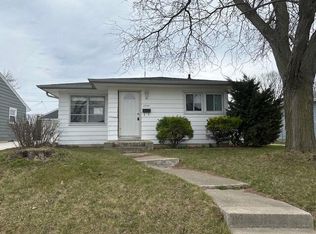 2041 Georgia Ave, Racine, WI 53404