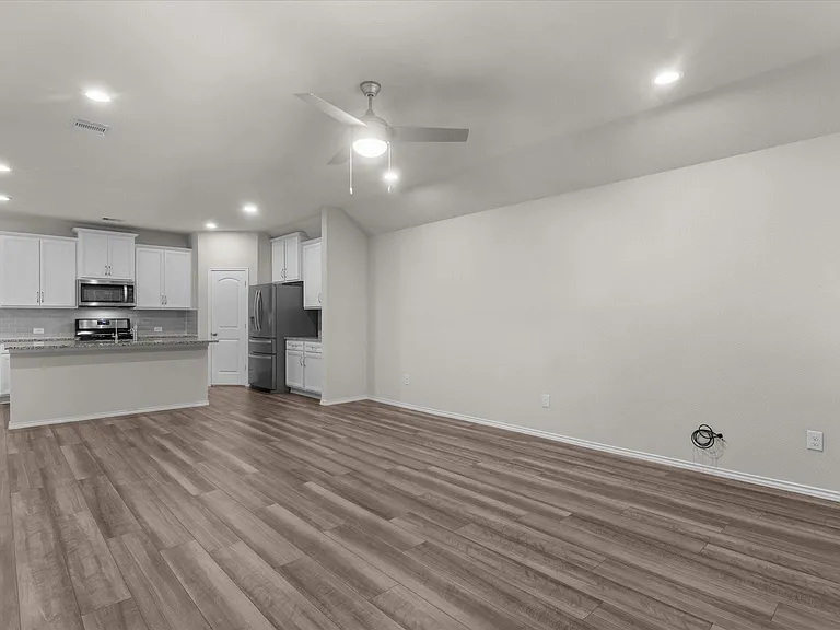 9257 Inland Leather Ln — Photo 17