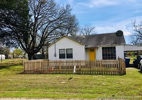 503 E Paul Ave Photo 1