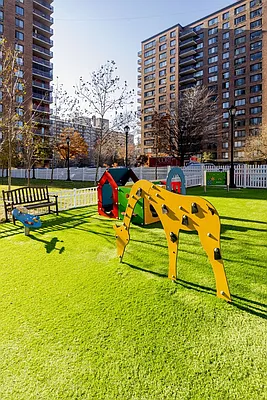 Rented by PWV Acquisitions | media 22