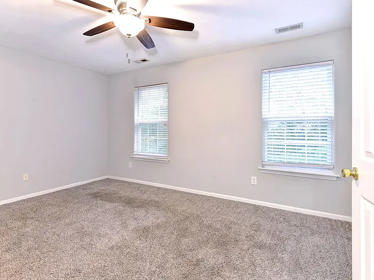 112 Post Oak Rd — Photo 21