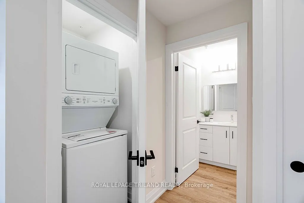 1 bed, $2,000 — Photo 2
