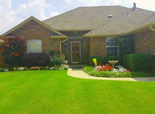 217 Amanda Dr, Yukon, OK 73099