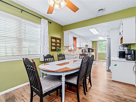 2nd image of 3005 W Beechwood Dr