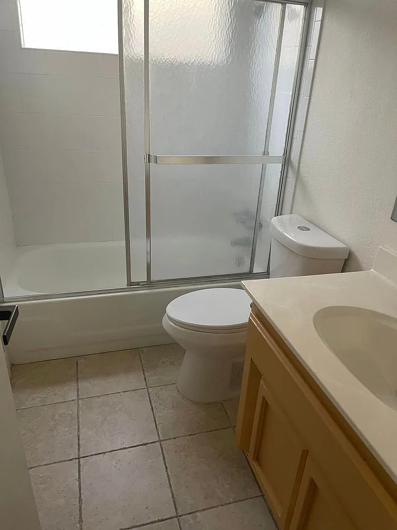 Home for Rent in Citrus Heights, CA — Photo 4