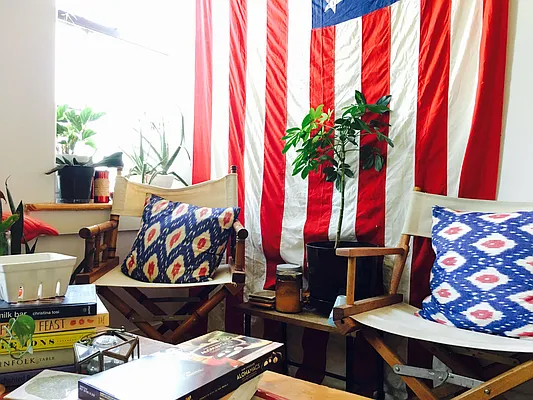 Rented by Nooklyn NYC LLC | media 30