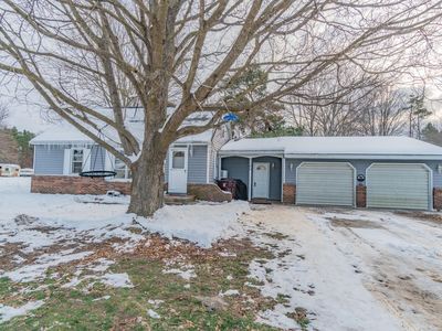 1180 S Dangl Rd, Muskegon, MI, 49442