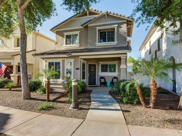 3122 E Orchid Ln, Gilbert, AZ 85296