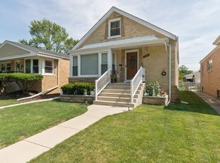 7004 29th St, Berwyn, IL 60402