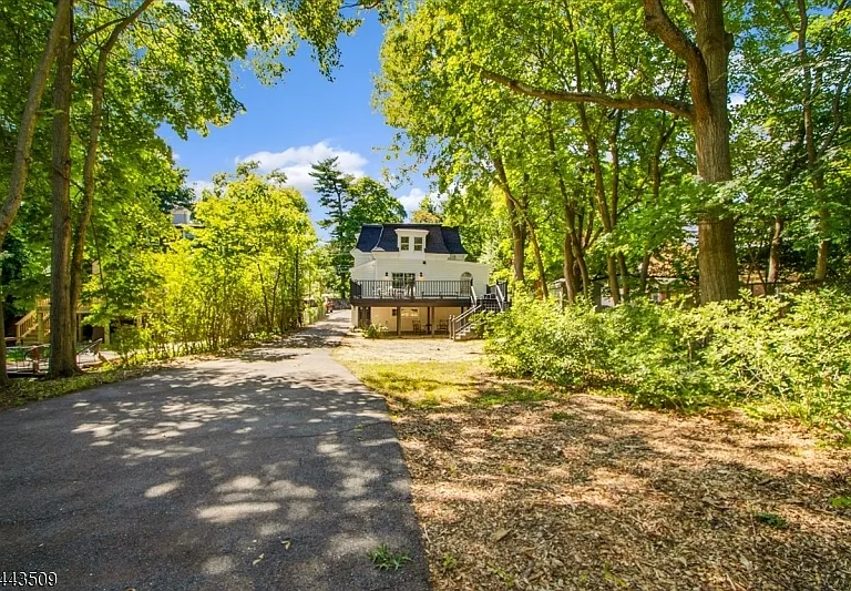58 Ridgeway Ave — Photo 24