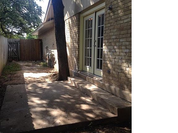 5th image of 11905 Oak Knoll Dr #B