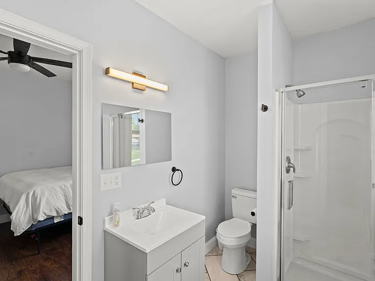 222 W Market St — Photo 11
