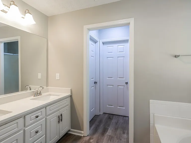 663 Stonecrest Dr — Photo 9