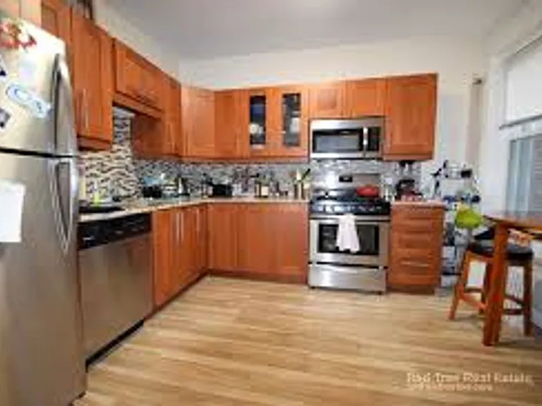 171 Thorndike St #11 — Photo 10